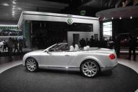 Exterieur_Bentley-Continental-GTC-2012_2