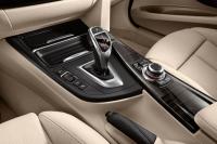 Interieur_Bmw-335i-Gran-Turismo-M_18
                                                        width=