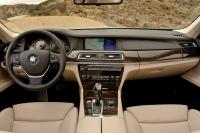 Interieur_Bmw-750Li-2011_32
                                                        width=