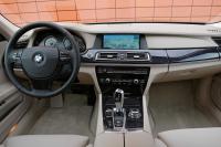 Interieur_Bmw-750Li-2011_33
                                                        width=