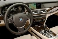 Interieur_Bmw-750Li-2011_27