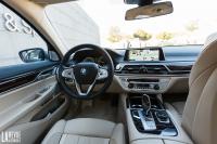 Interieur_Bmw-750li-2015_26