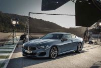 Exterieur_Bmw-850i_13
                                                        width=