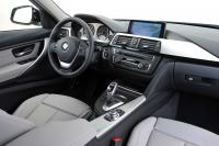 Interieur_Bmw-ActiveHybrid-3_12
                                                        width=