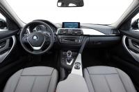 Interieur_Bmw-ActiveHybrid-3_11
                                                        width=