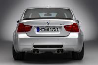 Exterieur_Bmw-M3-CRT_4
                                                        width=