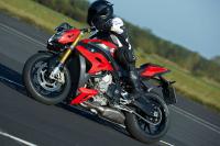 Exterieur_Bmw-S-1000-R_0
                                                                        width=