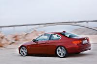 Exterieur_Bmw-Serie-3-Coupe-2010_16