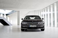 Exterieur_Bmw-Serie-7-2015_16
                                                        width=