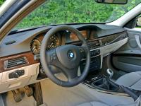 Interieur_Bmw-Serie3-Break_44
                                                        width=