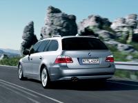 Exterieur_Bmw-Serie5_33
                                                        width=