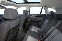 Interieur_Bmw-X1-xDrive28i_23
                                                        width=