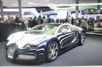 Exterieur_Bugatti-Veyron-Or-Blanc_5
                                                        width=
