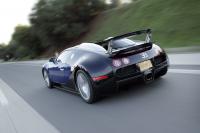 Exterieur_Bugatti-Veyron_24
                                                        width=