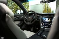 Interieur_Cadillac-CTS-V-2015_39