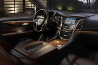 Interieur_Cadillac-Escalade-2014_11
                                                        width=