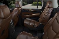 Interieur_Cadillac-Escalade-2014_10
                                                        width=