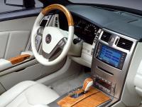 Interieur_Cadillac-XLR_28
                                                        width=