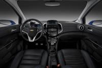 Interieur_Chevrolet-Aveo-RS-Concept_11