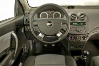 Interieur_Chevrolet-Aveo_39