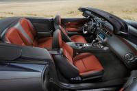 Interieur_Chevrolet-Camaro-Cabriolet_19