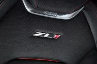 Interieur_Chevrolet-Camaro-ZL1-2017_10
                                                        width=