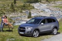 Exterieur_Chevrolet-Captiva-2011_7