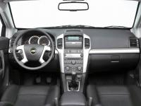 Interieur_Chevrolet-Captiva_27
                                                        width=