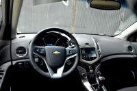 Interieur_Chevrolet-Cruze-SW-VCDi-LTZ_26