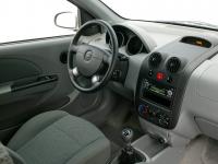 Interieur_Chevrolet-Kalos_26