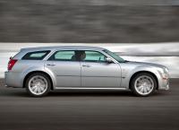 Exterieur_Chrysler-300C_40