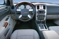 Interieur_Chrysler-300C_63