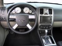 Interieur_Chrysler-300C_44
                                                        width=