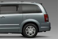 Exterieur_Chrysler-Voyager_4