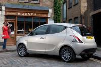 Exterieur_Chrysler-Ypsilon_14
                                                        width=