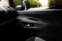 Interieur_Citroen-Berlingo-PureTech-110_33