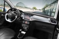 Interieur_Citroen-C3-2010_66