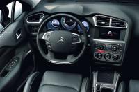 Interieur_Citroen-C4-2011_29