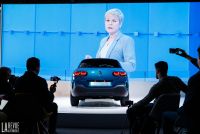 Exterieur_Citroen-C4-Cactus-Reveal_23
                                                        width=