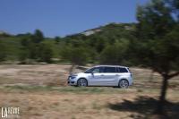 Exterieur_Citroen-C4-Grand-Picasso-Bluehdi120_16