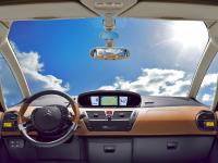 Interieur_Citroen-C4-Grand-Picasso_27