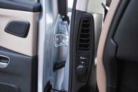 Interieur_Citroen-C4-Picasso-2-THP-156-Exclusive_21