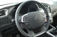 Interieur_Citroen-C4-e-HDI-110-Exclusive_12
                                                        width=