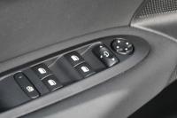 Interieur_Citroen-C4-e-HDI-110-Exclusive_13
                                                        width=