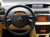 Interieur_Citroen-C4_47