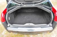 Interieur_Citroen-C6-HDI-240-V6-Exclusive_32