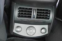 Interieur_Citroen-C6-HDI-240-V6-Exclusive_36