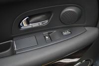 Interieur_Citroen-C6-HDI-240-V6-Exclusive_37