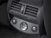 Interieur_Citroen-C6_38
                                                        width=