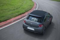 Exterieur_Citroen-DS3-Racing-Cabrio_2
                                                        width=